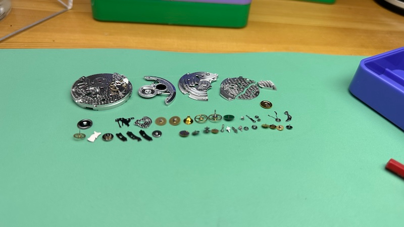 刘师傅庐陵名表维修98.jpg